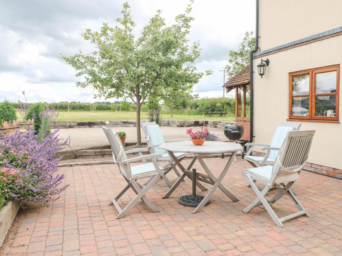 Bellamour End Cottage Rugeley Esterno foto