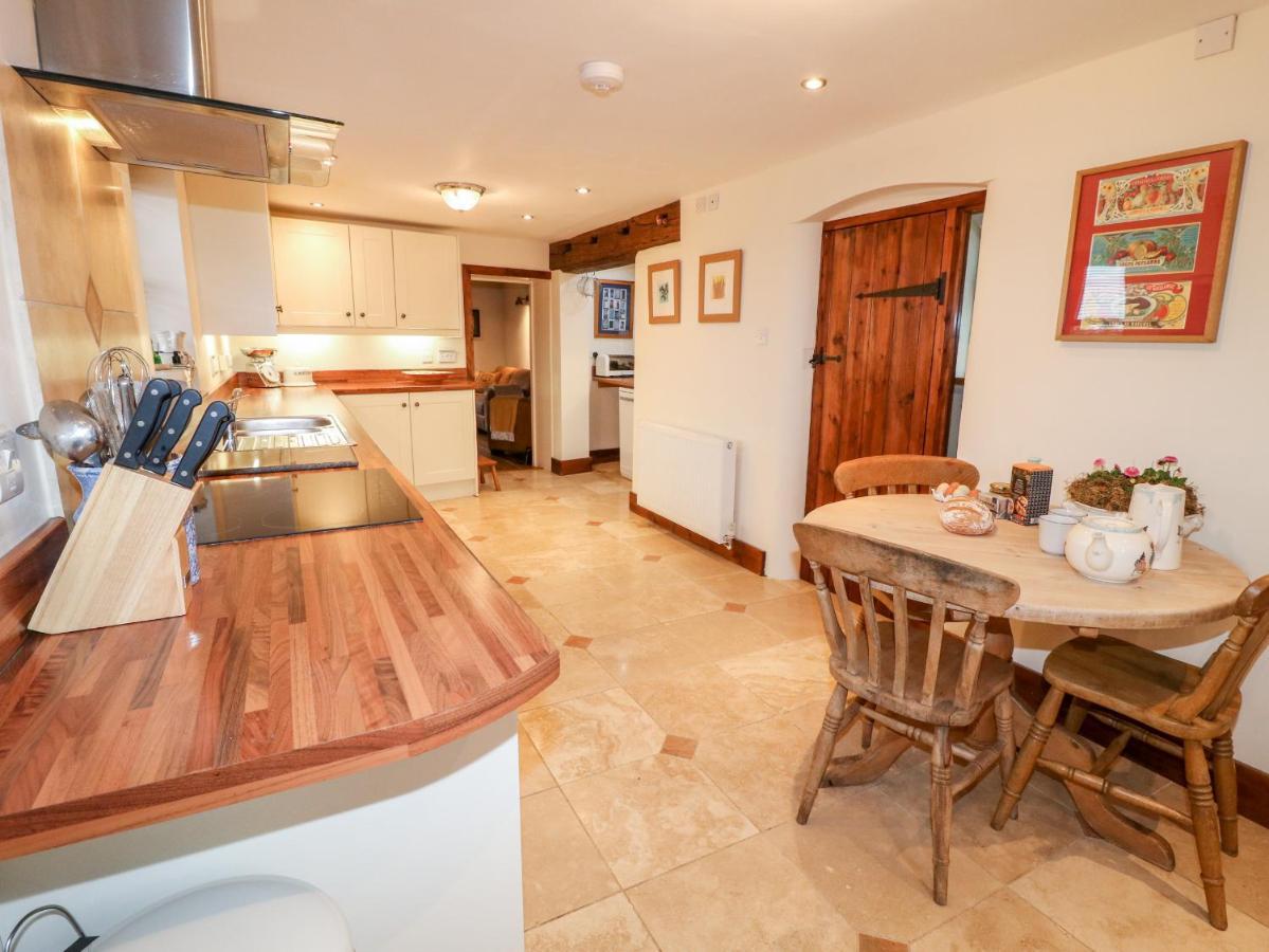 Bellamour End Cottage Rugeley Esterno foto